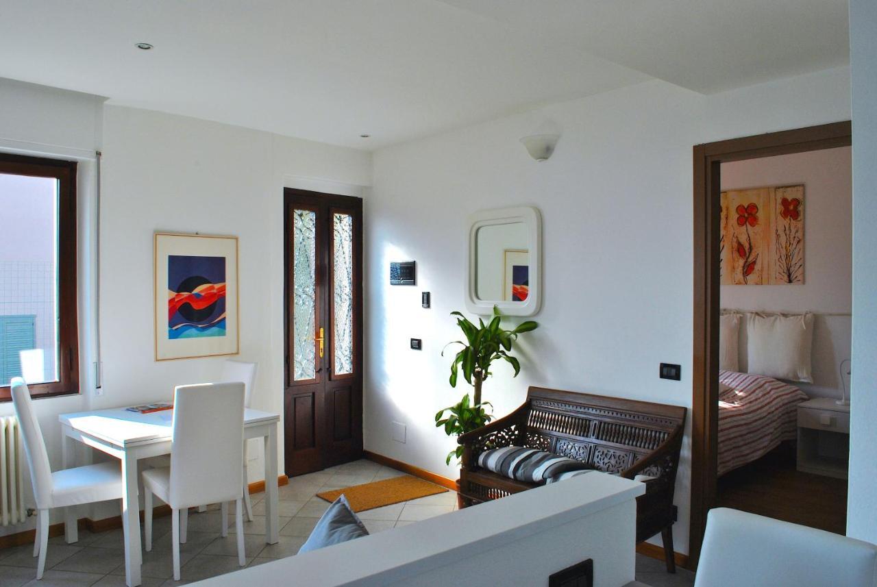 Apartment The Palm With Garden Sala Comacina Eksteriør billede